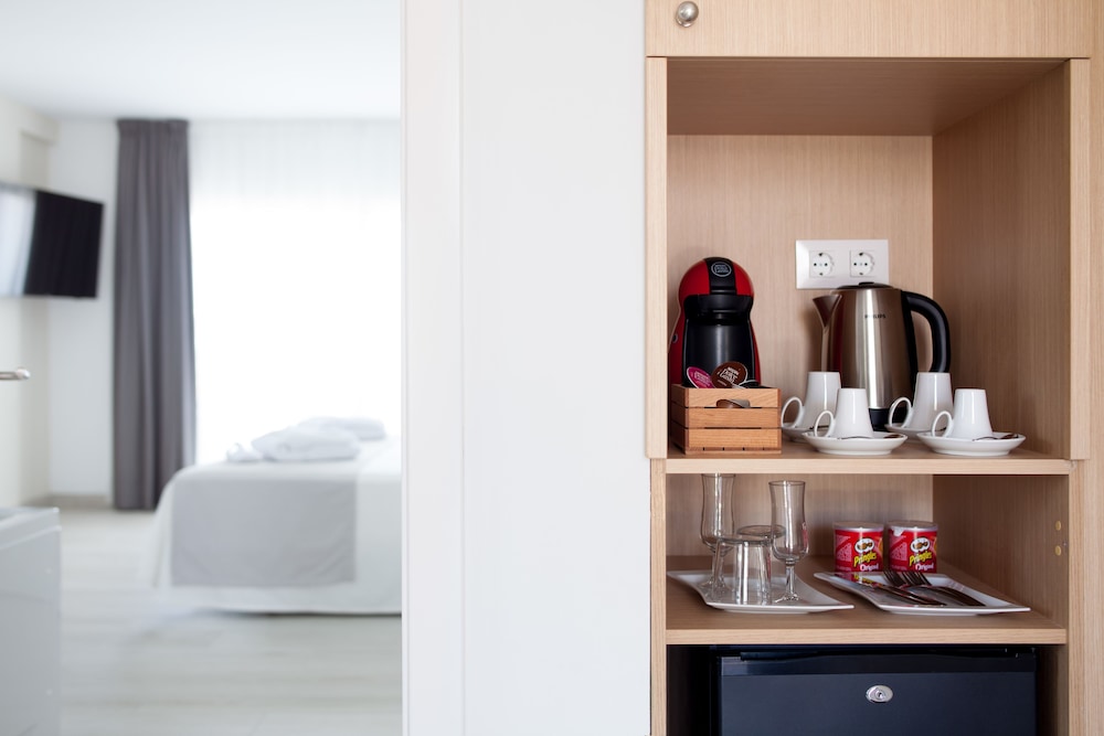 Playaolid Suites & Apartments — Hotel rooms in Costa Adeje, Canary Islands