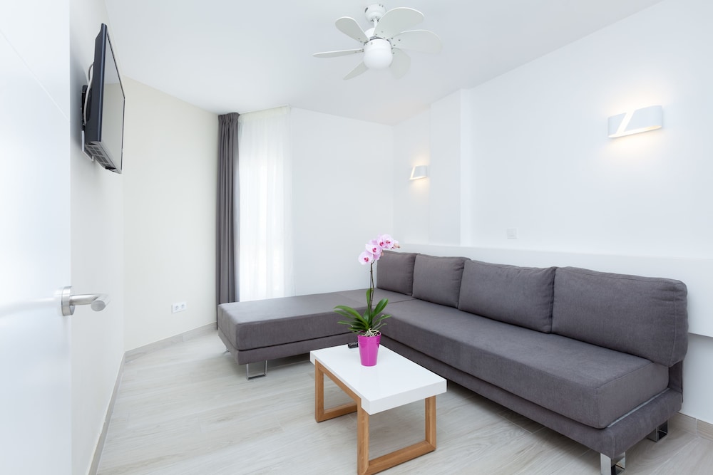 Playaolid Suites & Apartments — Hotel rooms in Costa Adeje, Canary Islands