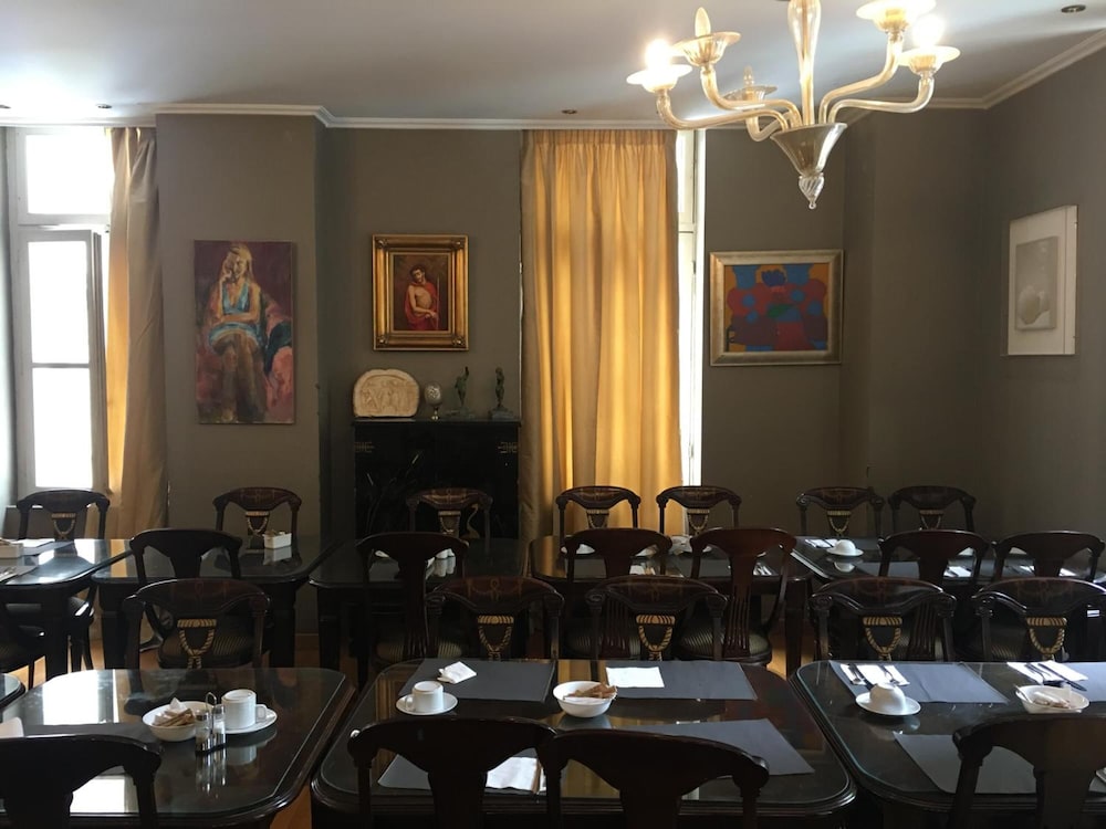 Art Hotel Athens — Restaurant & bars in Athens, Attica