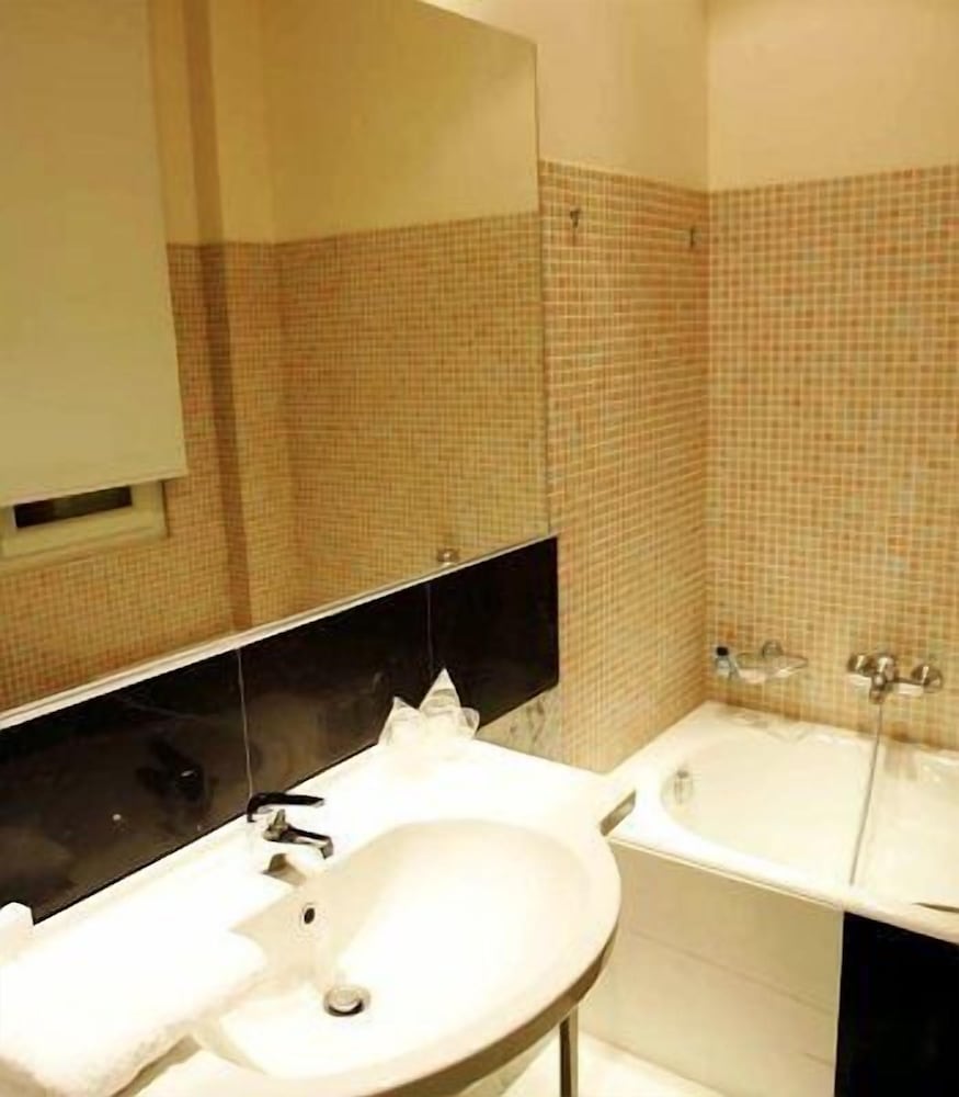 Art Hotel Athens — Hotel rooms in Athens, Attica