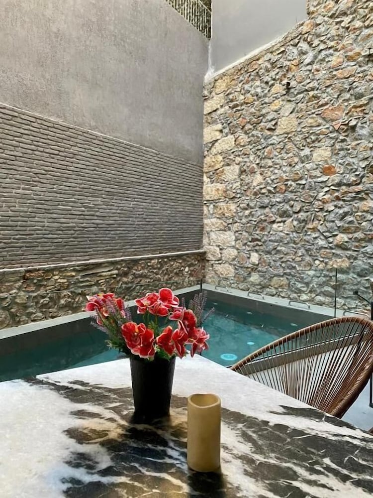 Art Hotel Athens — Swimming pool in Athens, Attica