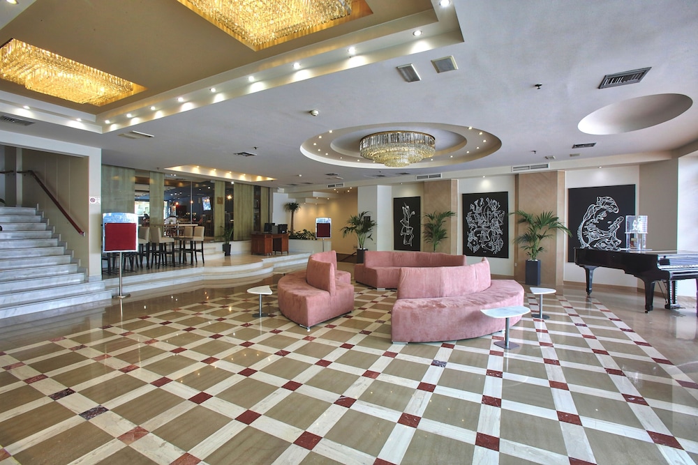 Capsis Astoria Heraklion Hotel — Restaurant & bars in Heraklion