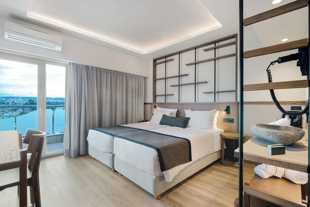 Capsis Astoria Heraklion Hotel — Hotel rooms in Heraklion