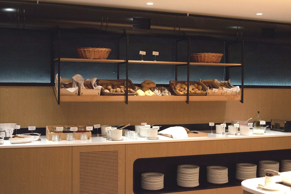 Capsis Astoria Heraklion Hotel — Restaurant & bars in Heraklion