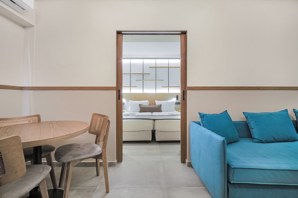 Capsis Astoria Heraklion Hotel — Hotel rooms in Heraklion