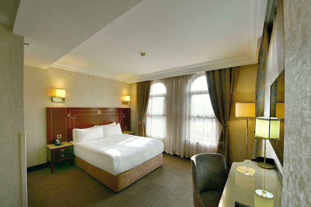 Crowne Plaza Istanbul - Old City by IHG — Hotel rooms in Istanbul, Istanbul