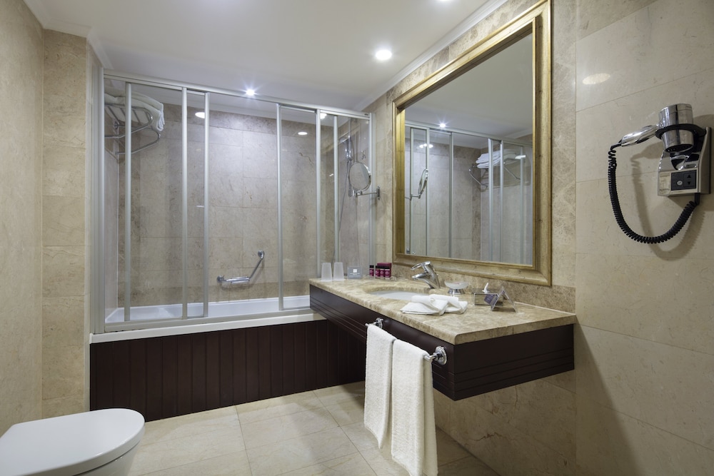Crowne Plaza Istanbul - Old City by IHG — Hotel rooms in Istanbul, Istanbul