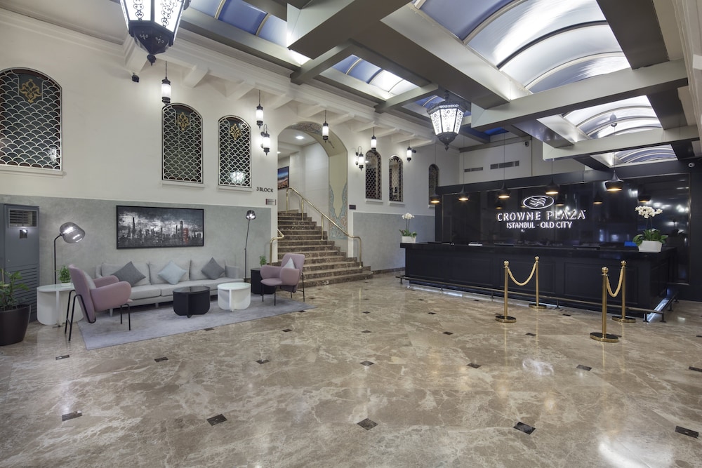 Crowne Plaza Istanbul - Old City by IHG — Hotel building in Istanbul, Istanbul
