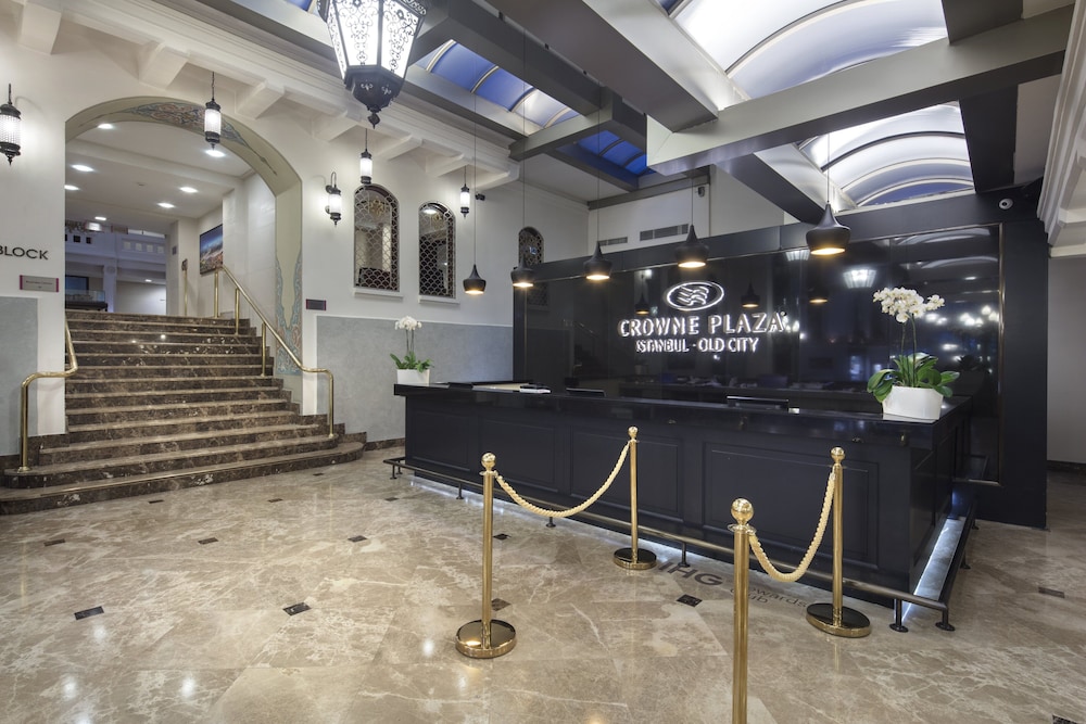 Crowne Plaza Istanbul - Old City by IHG — Hotel building in Istanbul, Istanbul