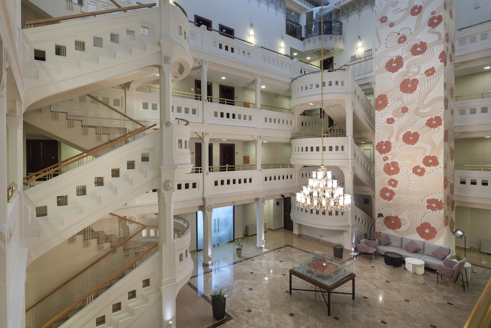 Crowne Plaza Istanbul - Old City by IHG — Hotel building in Istanbul, Istanbul