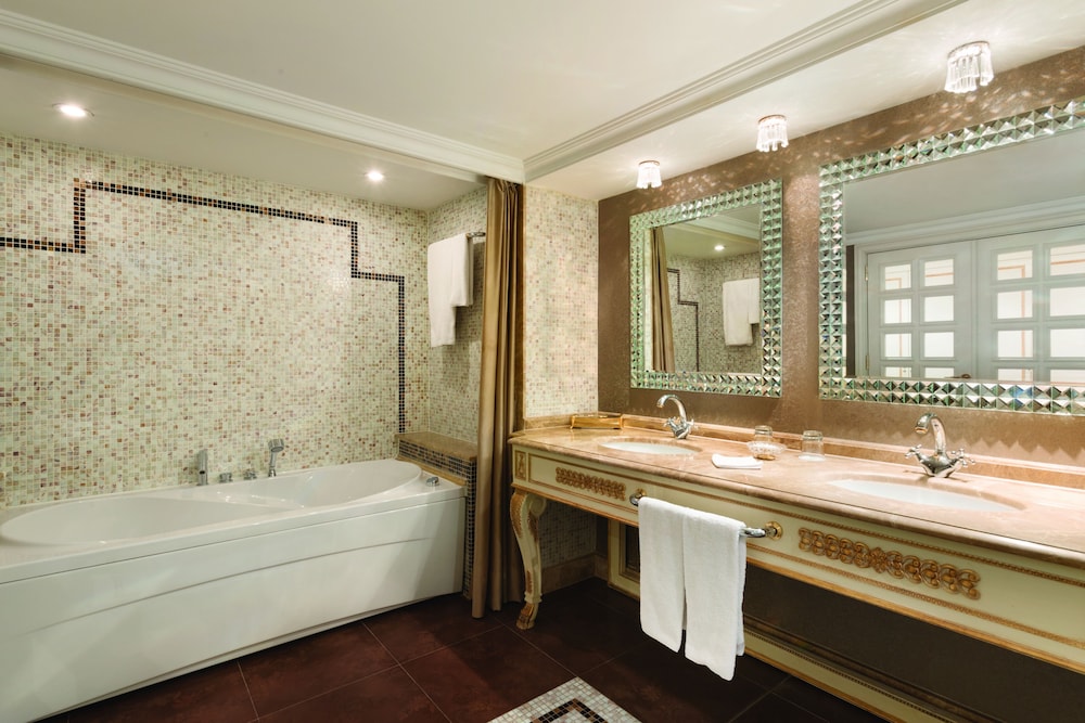 Crowne Plaza Istanbul - Old City by IHG — Hotel rooms in Istanbul, Istanbul