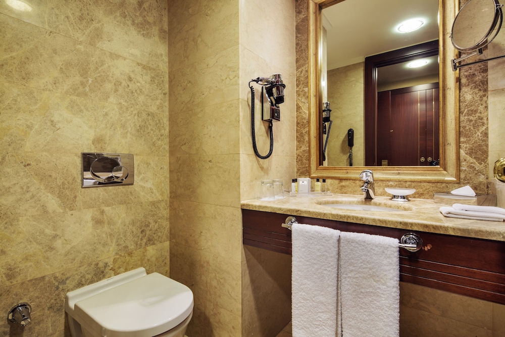Crowne Plaza Istanbul - Old City by IHG — Hotel rooms in Istanbul, Istanbul