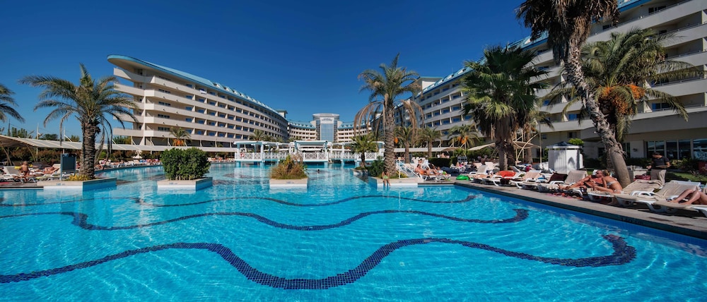 Crystal Admiral Aqua Collection — Beach in Manavgat