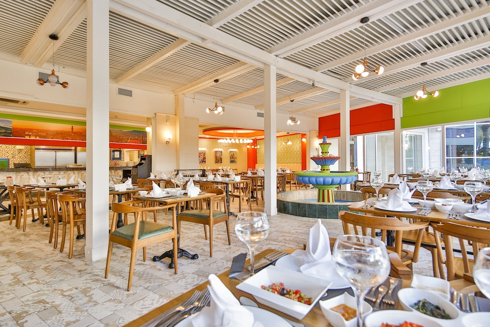 Crystal Admiral Aqua Collection — Restaurant & bars in Manavgat