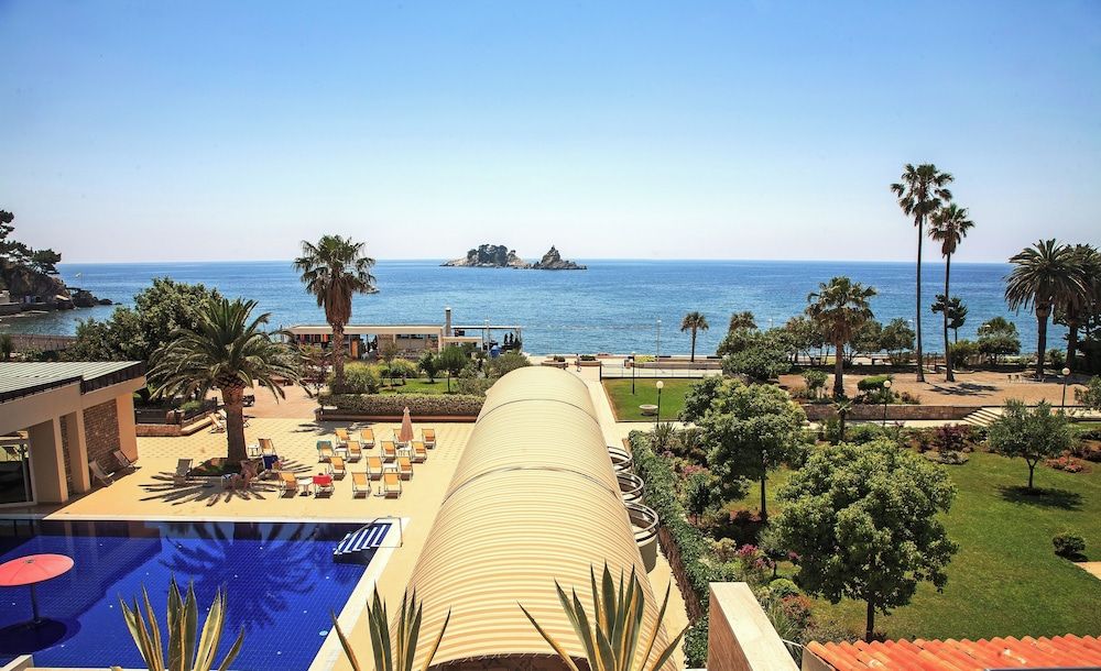 Petrovac (5 dni) w Hotel Palas z Wrocławia