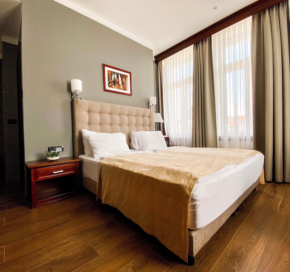 BO Hotel Palazzo — Hotel rooms in Poreč, Istria
