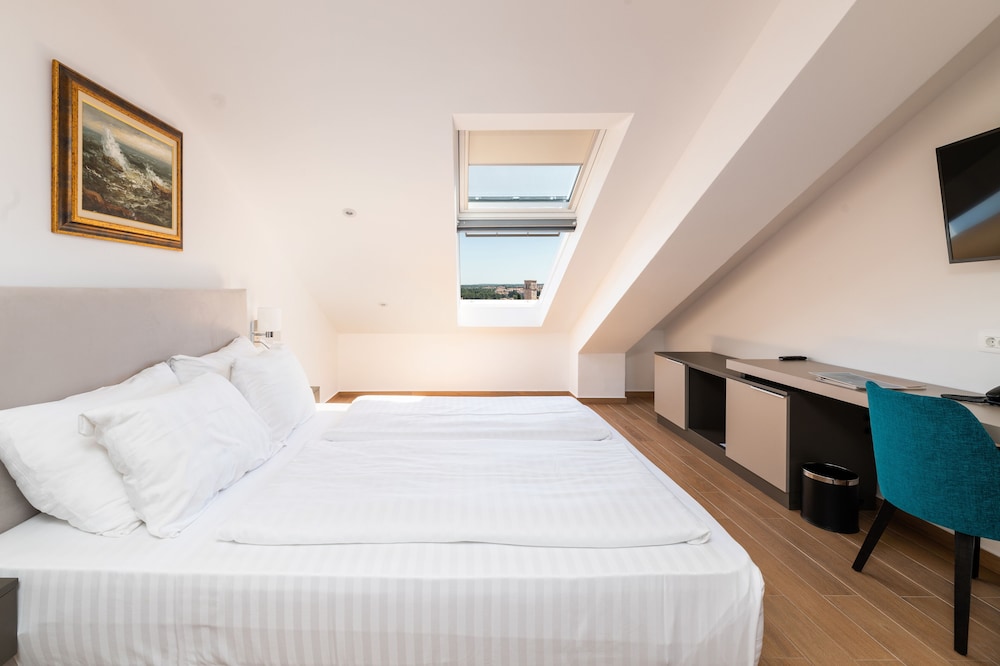 BO Hotel Palazzo — Hotel rooms in Poreč, Istria
