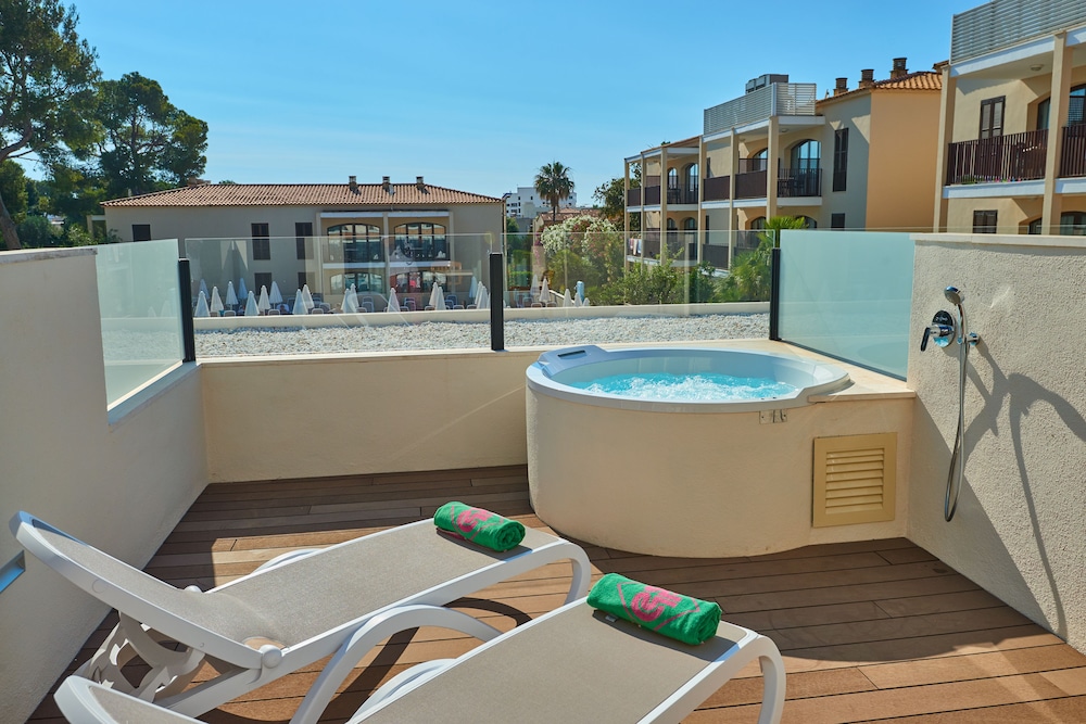 Protur Floriana Resort Aparthotel - All inclusive — Spa in Cala Bona, Balearic Islands