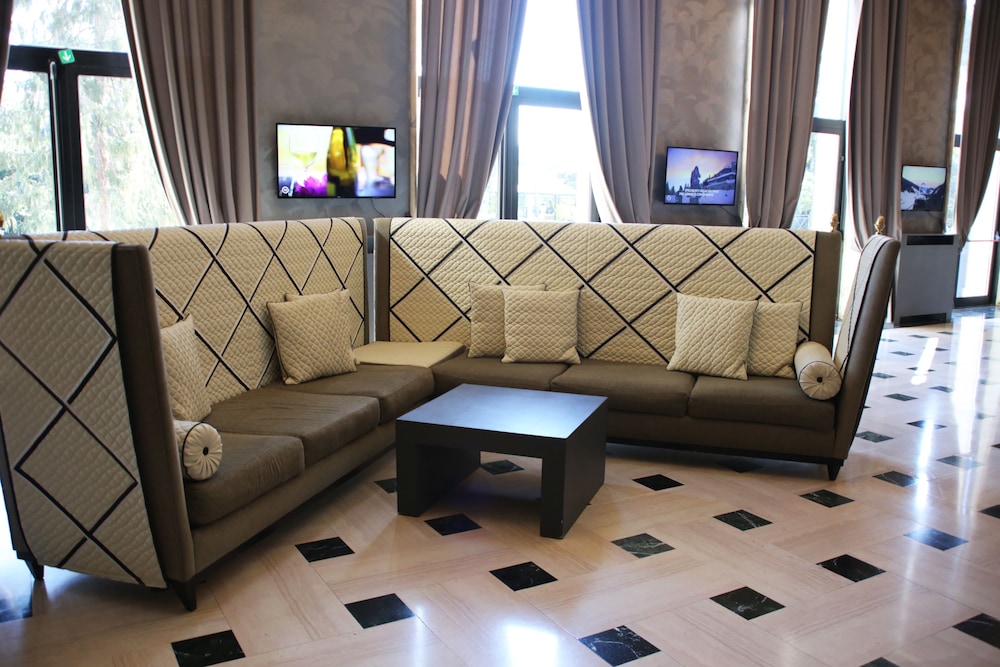 TH Roma - Carpegna Palace — Restaurant & bars in Rome, Lazio