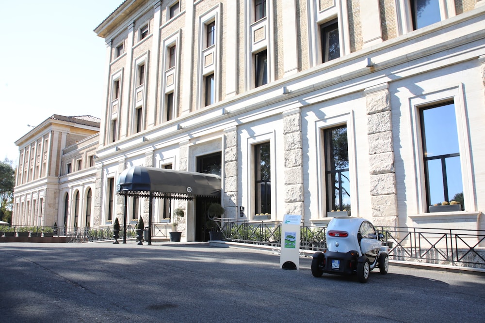 TH Roma - Carpegna Palace - zdjęcie 2