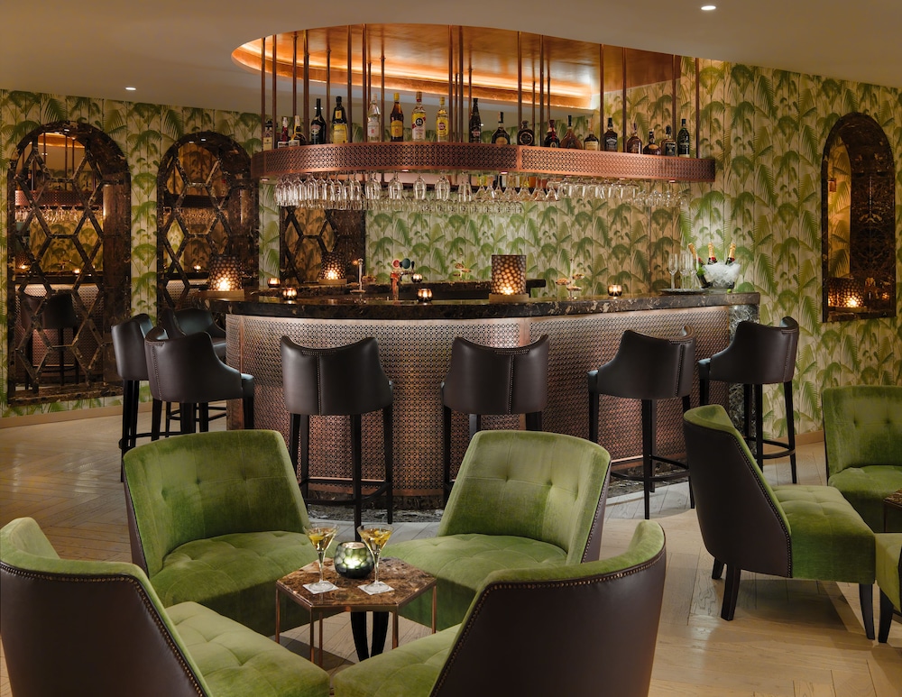 Seaside Sandy Beach — Restaurant & bars in Playa del Ingles, Canary Islands