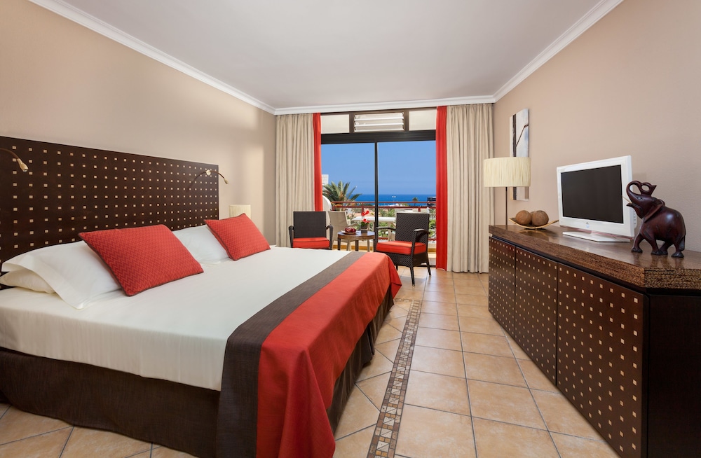 Seaside Sandy Beach — Hotel rooms in Playa del Ingles, Canary Islands