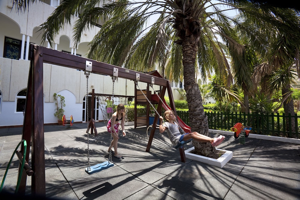 Seaside Sandy Beach — Attractions for children in Playa del Ingles, Canary Islands