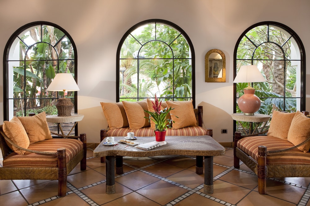 Seaside Sandy Beach — Hotel rooms in Playa del Ingles, Canary Islands