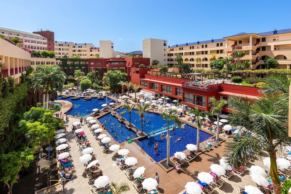 Hotel Best Jacaranda — Swimming pool in Costa Adeje, Canary Islands
