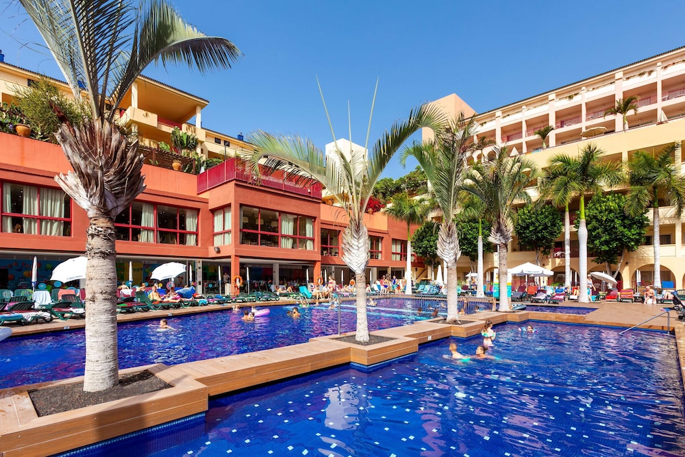 Hotel Best Jacaranda — Swimming pool in Costa Adeje, Canary Islands