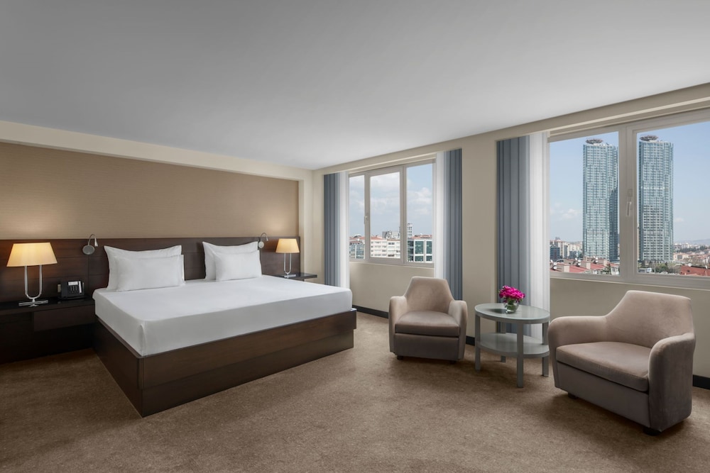 Dedeman Istanbul — Hotel rooms in Istanbul, Istanbul
