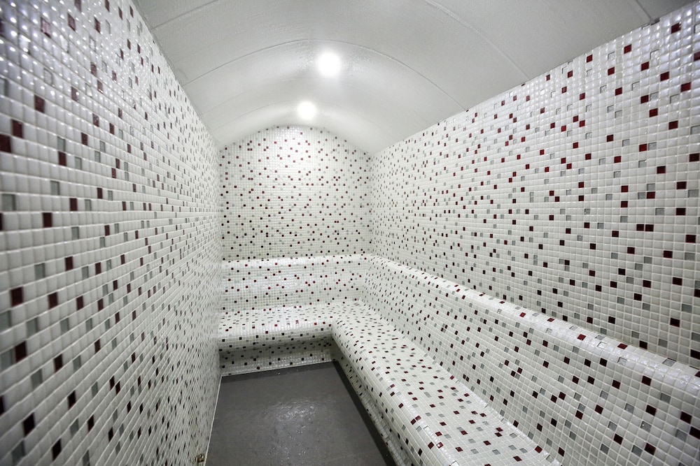 Dedeman Istanbul — Spa in Istanbul, Istanbul