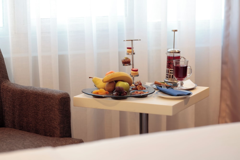 Dedeman Istanbul — Hotel rooms in Istanbul, Istanbul