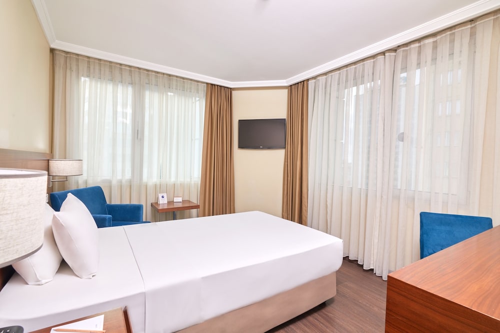 Dedeman Istanbul — Hotel rooms in Istanbul, Istanbul