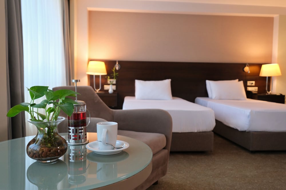Dedeman Istanbul — Hotel rooms in Istanbul, Istanbul