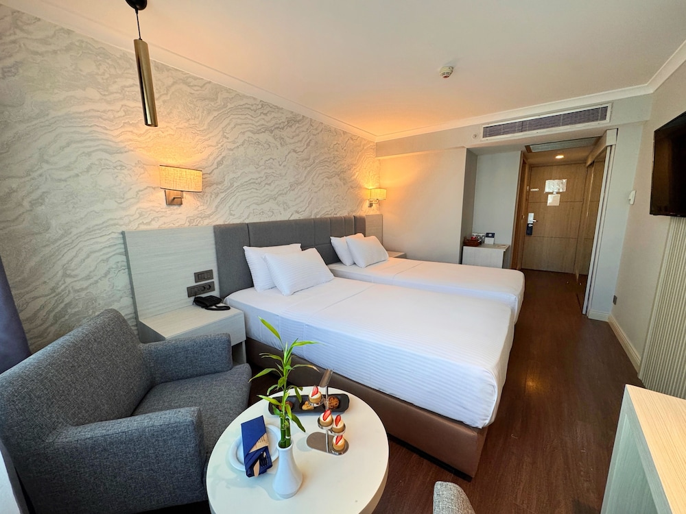 Dedeman Istanbul — Hotel rooms in Istanbul, Istanbul