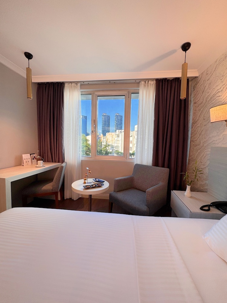 Dedeman Istanbul — Hotel rooms in Istanbul, Istanbul
