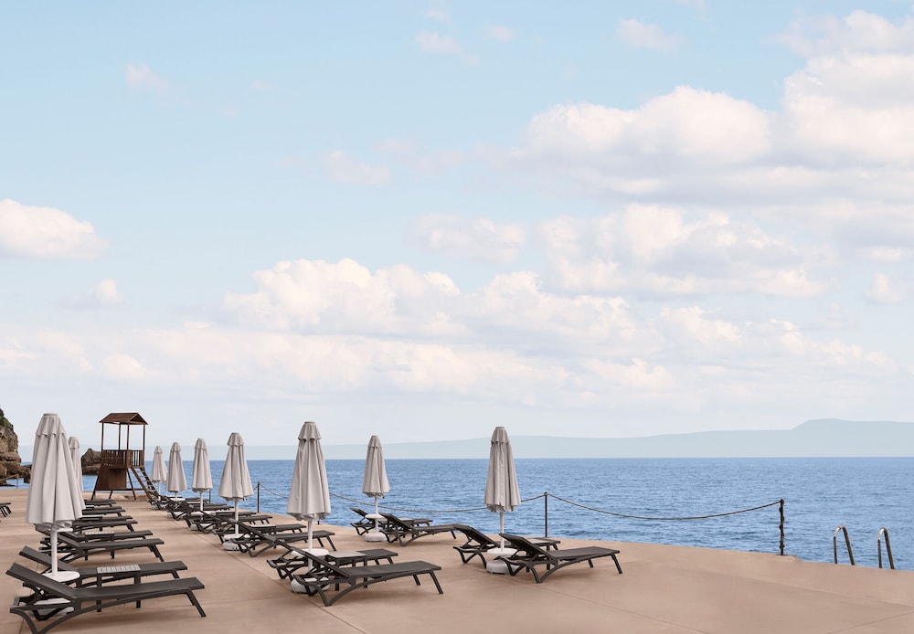 Akra Antalya — Beach in Antalya