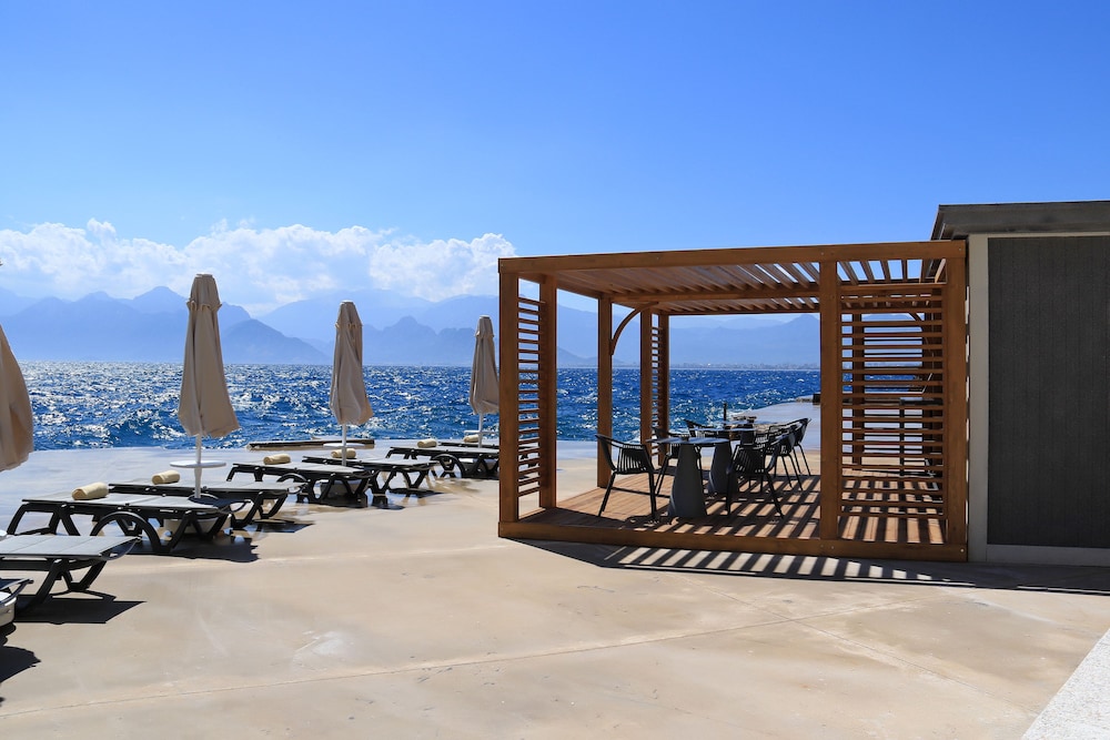 Akra Antalya — Beach in Antalya