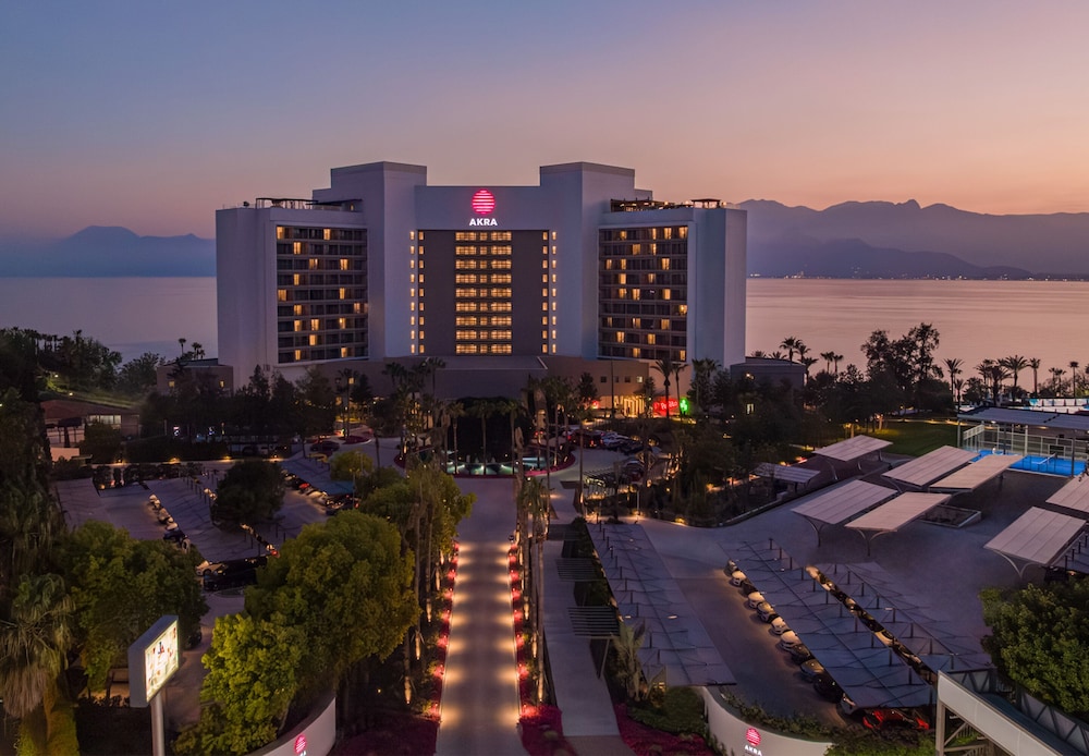 Akra Antalya — Hotel building in Antalya