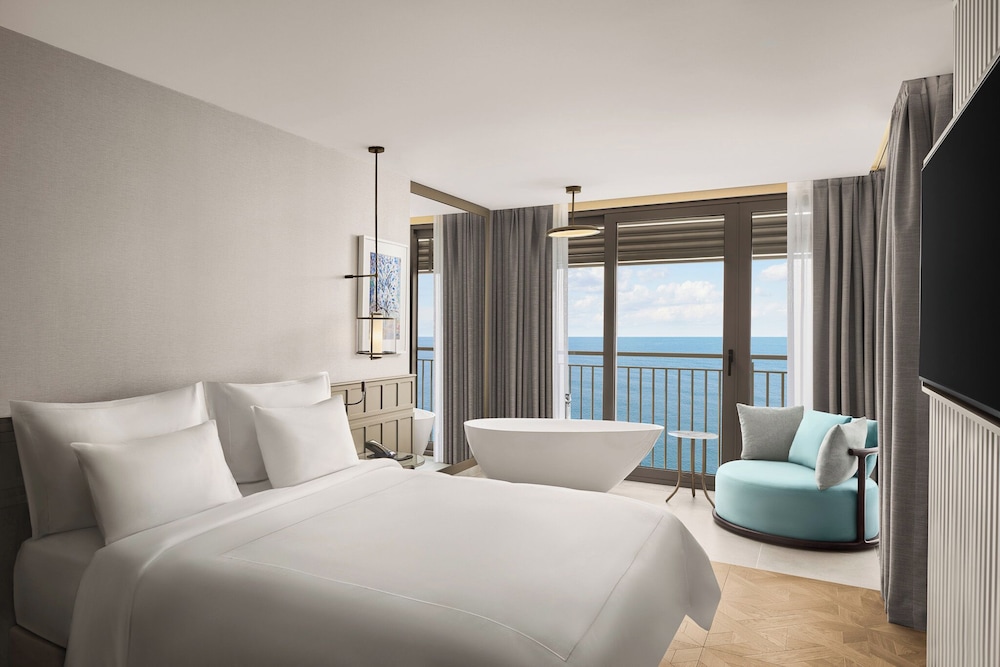 Akra Antalya — Hotel rooms in Antalya