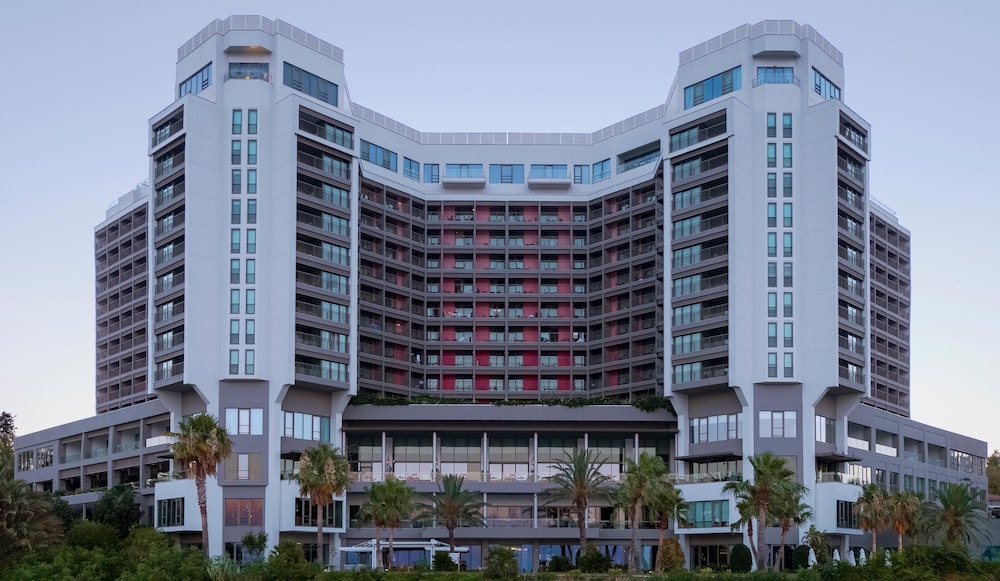 Akra Antalya — Hotel building in Antalya