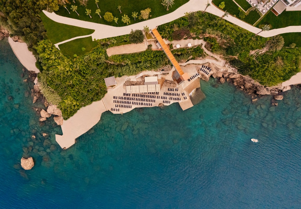 Akra Antalya — Hotel building in Antalya