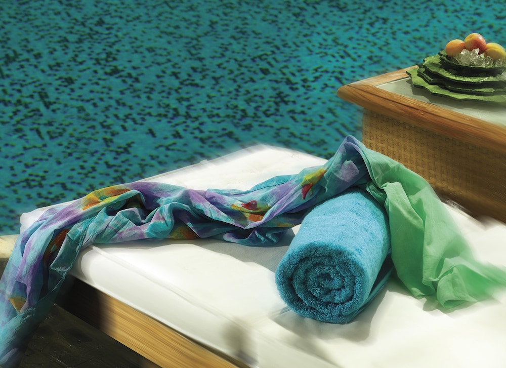 Athenaeum InterContinental by IHG — Swimming pool in Athens, Attica