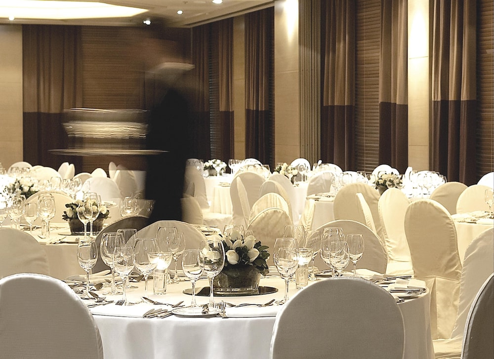 Athenaeum InterContinental by IHG — Restaurant & bars in Athens, Attica