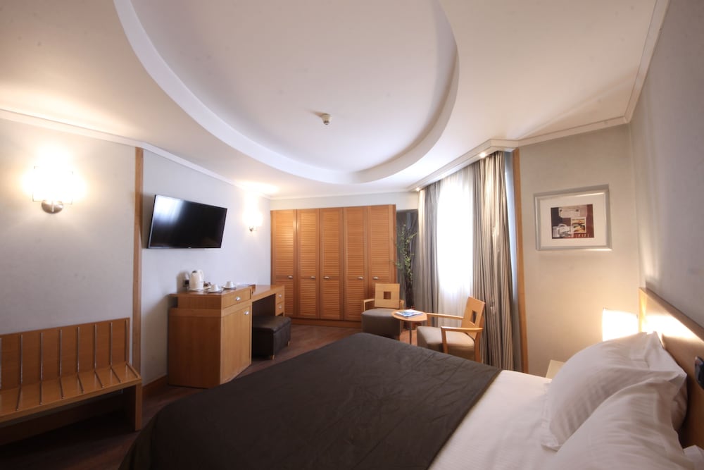 Athenian Callirhoe Hotel — Hotel rooms in Athens, Attica