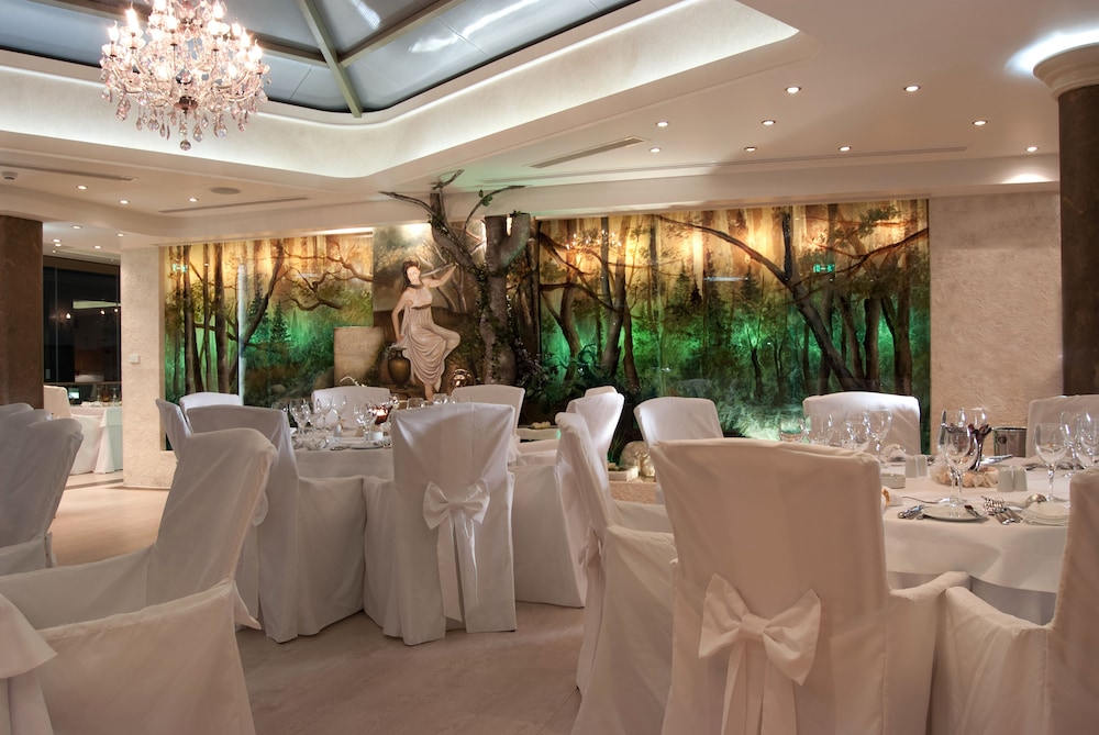 Athenian Callirhoe Hotel — Restaurant & bars in Athens, Attica