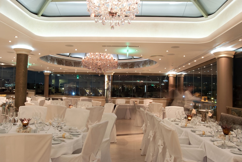 Athenian Callirhoe Hotel — Restaurant & bars in Athens, Attica