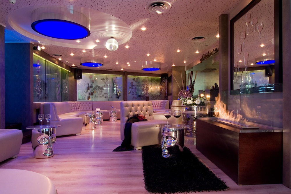Athenian Callirhoe Hotel — Restaurant & bars in Athens, Attica