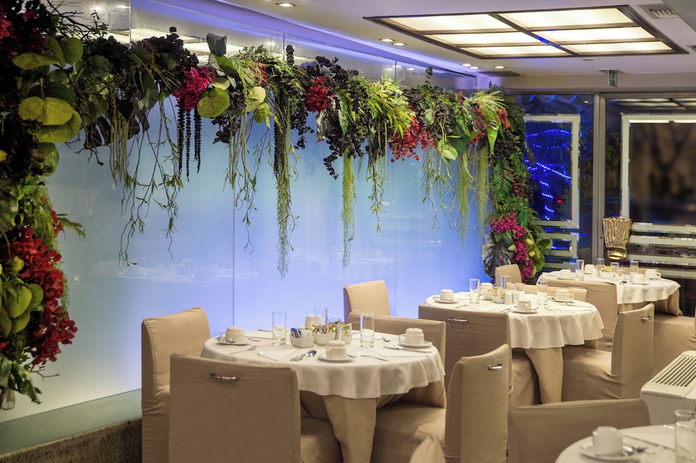 Athenian Callirhoe Hotel — Restaurant & bars in Athens, Attica